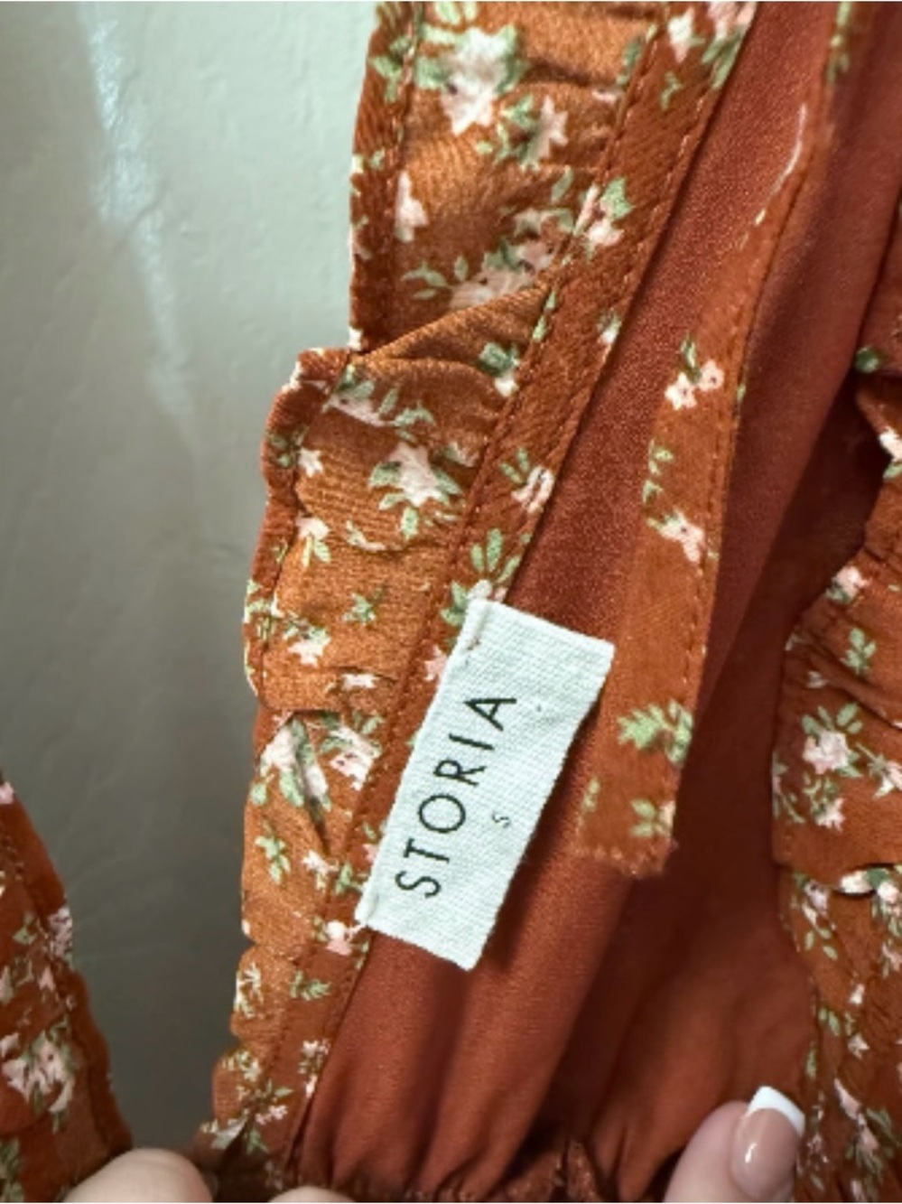 Storia Boutique rust colored floral jumpsuit - Picture 3 of 3